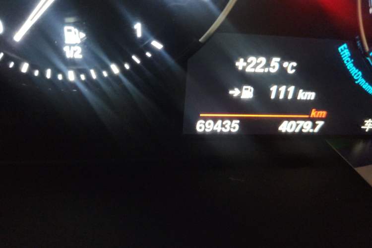 Used BMW X1 2020 sDrive25Li Leading Model Odometer Close Up