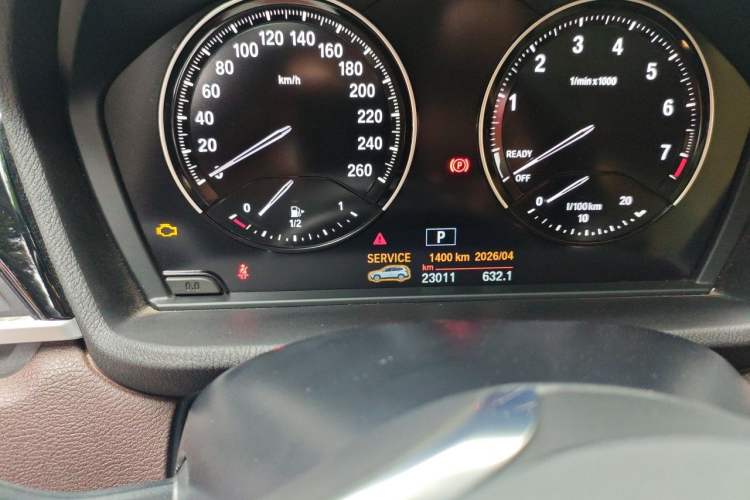 Used BMW X1 2020 sDrive20Li Fashion Model Odometer Close Up