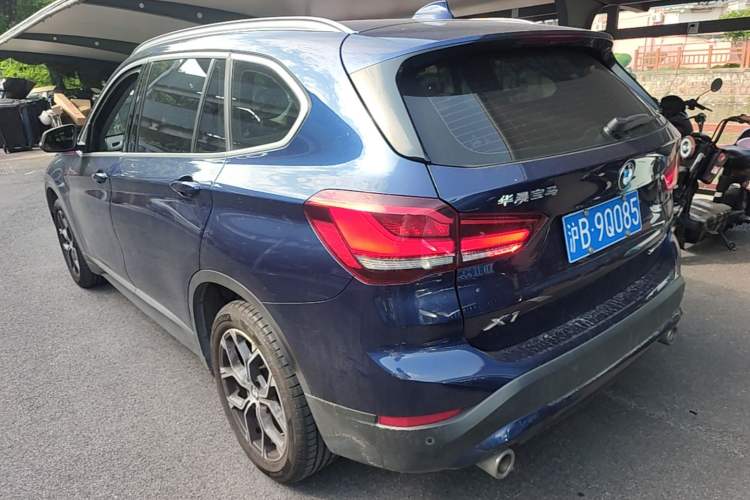 Used BMW X1 2020 sDrive25Li Leading Model Rear Left 45 Deg