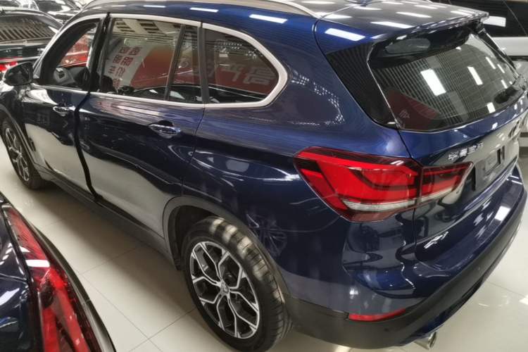 Used BMW X1 2020 sDrive25Li Leading Model Rear Left 45 Deg