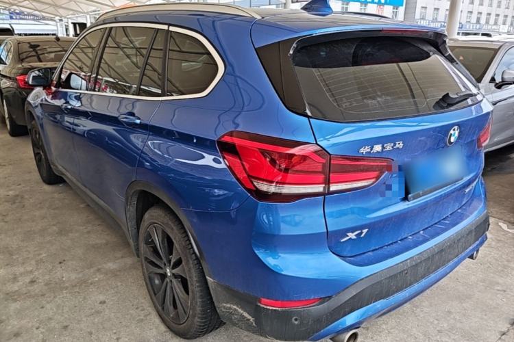 Used BMW X1 2020 sDrive20Li Fashion Model Rear Left 45 Deg