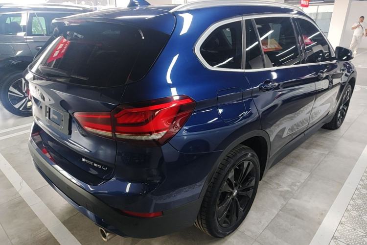 Used BMW X1 2020 sDrive20Li Fashion Model Rear Right 45 Deg
