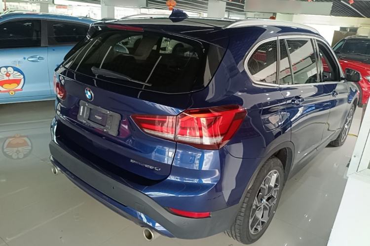 Used BMW X1 2020 sDrive25Li Leading Model Rear Right 45 Deg