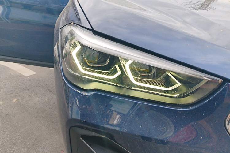 Used BMW X1 2020 sDrive20Li Fashion Model Right Front Headlight