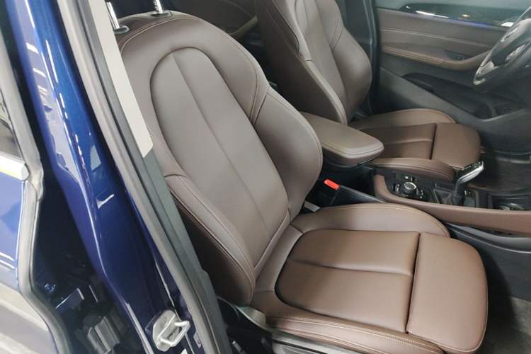 Used BMW X1 2020 sDrive20Li Fashion Model Right Front Seat