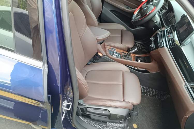 Used BMW X1 2020 sDrive20Li Premium Edition Right Front Seat