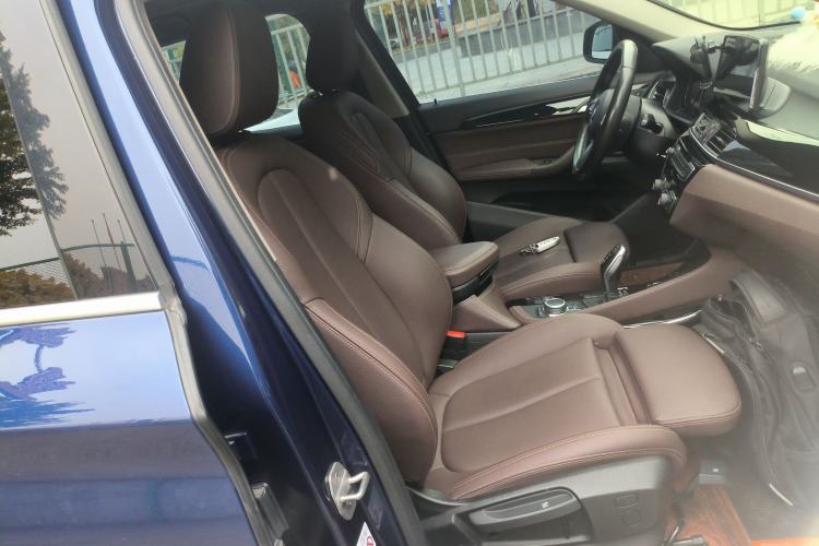 Used BMW X1 2020 sDrive20Li Premium Edition Right Front Seat