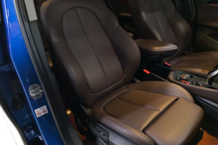 Used BMW X1 2020 sDrive20Li Fashion Model Right Front Seat