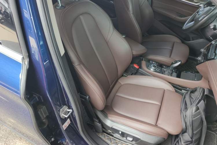 Used BMW X1 2020 xDrive25Li Luxury Edition Right Front Seat