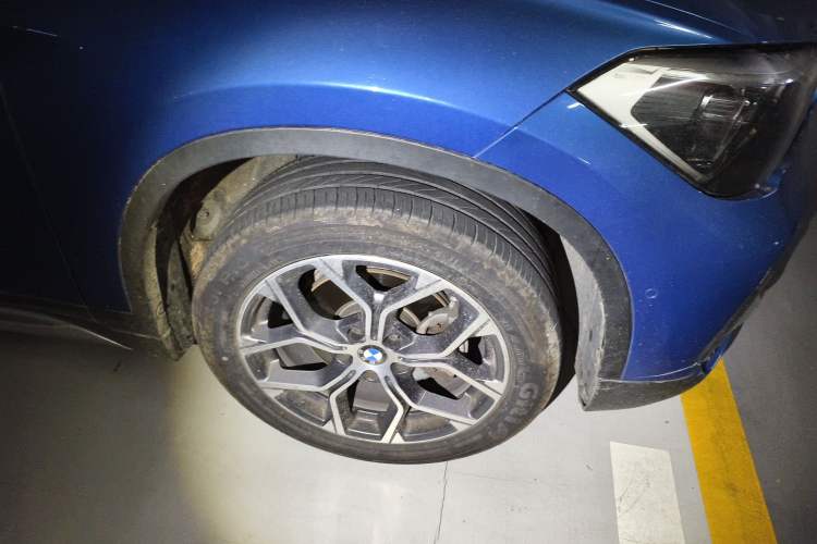 Used BMW X1 2020 sDrive20Li Premium Edition Right Front Wheel Hub