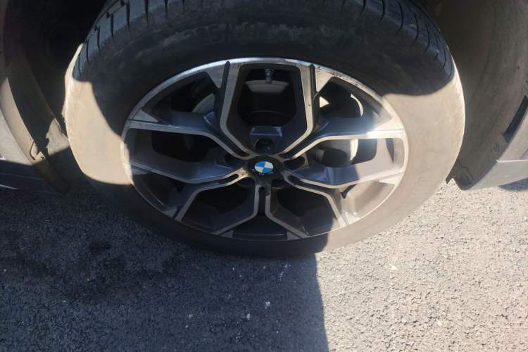 Used BMW X1 2020 sDrive20Li Premium Edition Right Front Wheel Hub