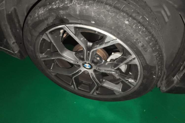 Used BMW X1 2020 sDrive25Li Leading Model Right Front Wheel Hub