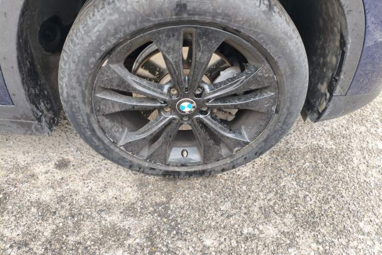 Used BMW X1 2020 sDrive20Li Fashion Model Right Front Wheel Hub