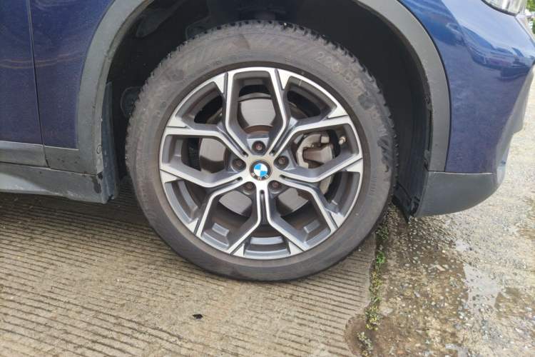 Used BMW X1 2020 sDrive25Li Leading Model Right Front Wheel Hub