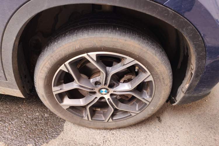 Used BMW X1 2020 sDrive20Li Premium Edition Right Front Wheel Hub