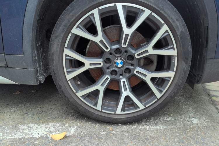 Used BMW X1 2020 xDrive25Li Luxury Edition Right Front Wheel Hub