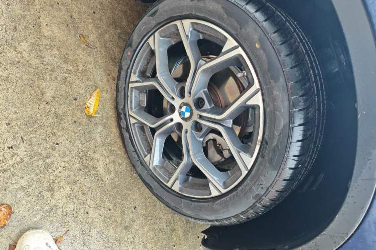 Used BMW X1 2020 sDrive20Li Fashion Model Right Front Wheel Hub