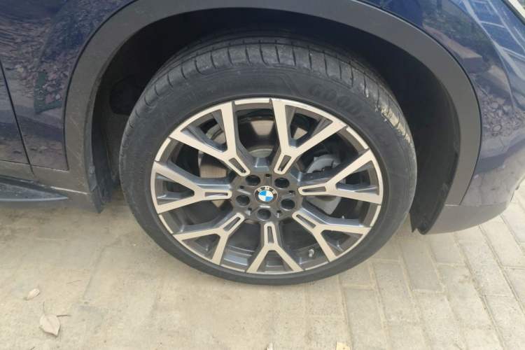 Used BMW X1 2020 xDrive25Li Luxury Edition Right Front Wheel Hub
