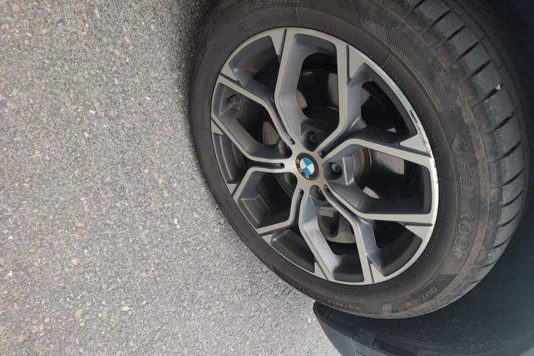 Used BMW X1 2020 sDrive25Li Leading Model Right Front Wheel Hub
