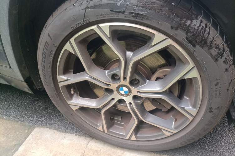 Used BMW X1 2020 sDrive25Li Leading Model Right Front Wheel Hub