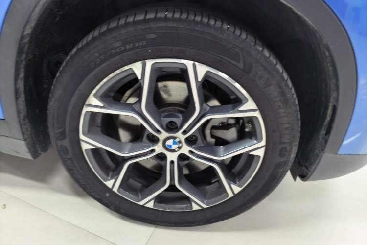 Used BMW X1 2020 sDrive25Li Leading Model Right Front Wheel Hub