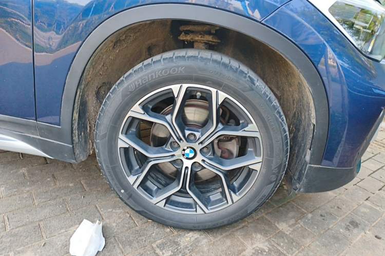 Used BMW X1 2020 sDrive20Li Premium Edition Right Front Wheel Hub