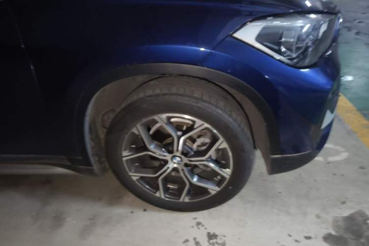 Used BMW X1 2020 sDrive20Li Premium Edition Right Front Wheel Hub