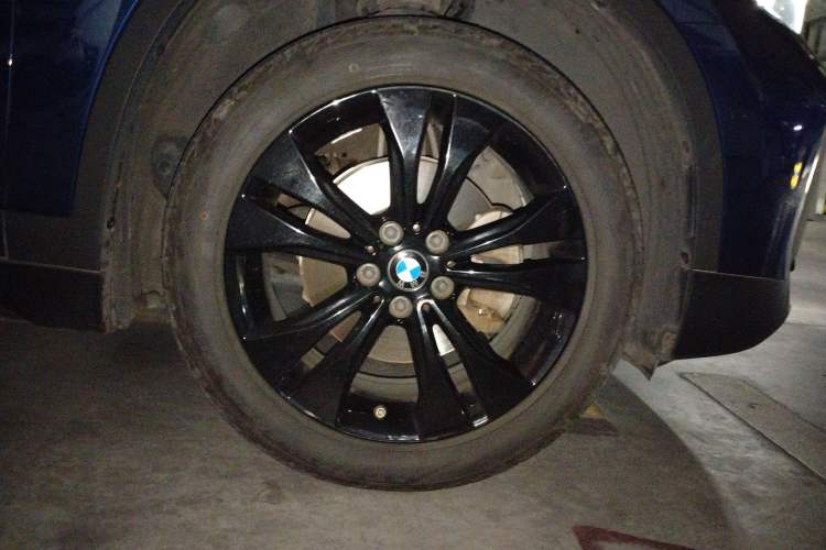 Used BMW X1 2020 sDrive20Li Fashion Model Right Front Wheel Hub