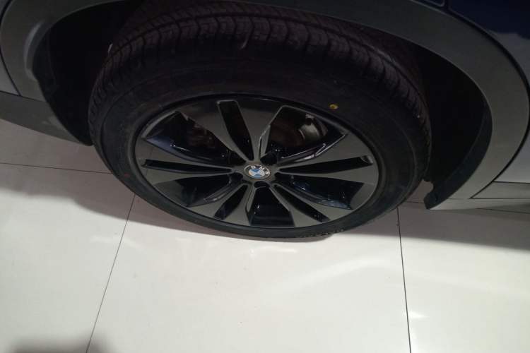 Used BMW X1 2020 sDrive20Li Fashion Model Right Rear Wheel Hub
