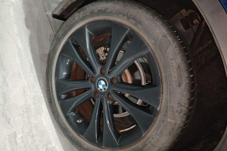 Used BMW X1 2020 sDrive20Li Fashion Model Right Rear Wheel Hub