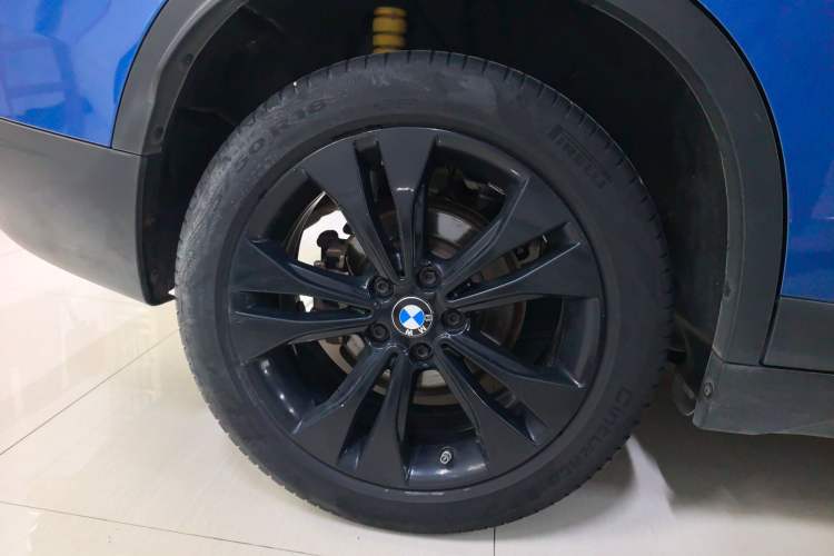 Used BMW X1 2020 sDrive20Li Fashion Model Right Rear Wheel Hub