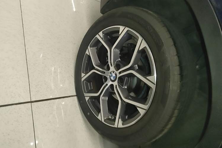 Used BMW X1 2020 sDrive25Li Leading Model Right Rear Wheel Hub