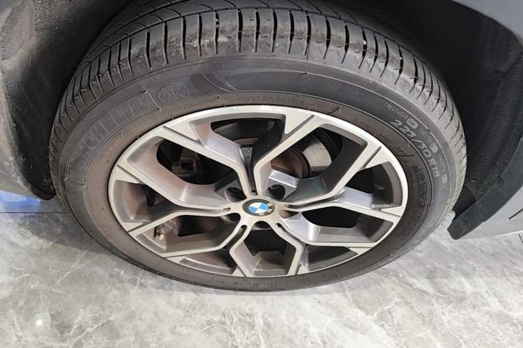 Used BMW X1 2020 sDrive25Li Leading Model Right Rear Wheel Hub