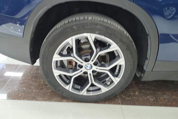Used BMW X1 2020 sDrive25Li Leading Model Right Rear Wheel Hub