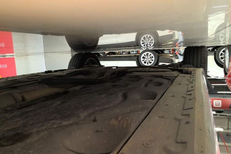 Used BMW X1 2020 sDrive20Li Premium Edition Right Side Sill