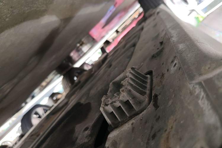 Used BMW X1 2020 sDrive20Li Fashion Model Right Side Sill