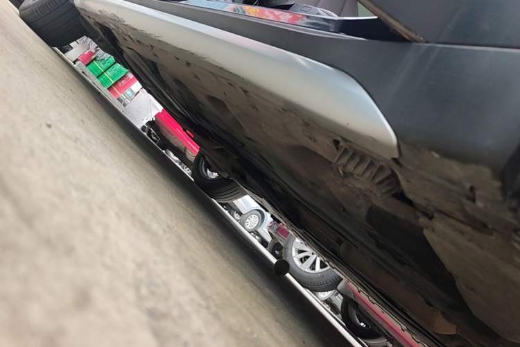Used BMW X1 2020 sDrive20Li Premium Edition Right Side Sill
