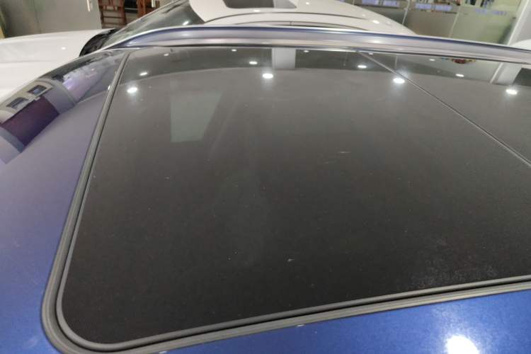 Used BMW X1 2020 sDrive25Li Leading Model Roof
