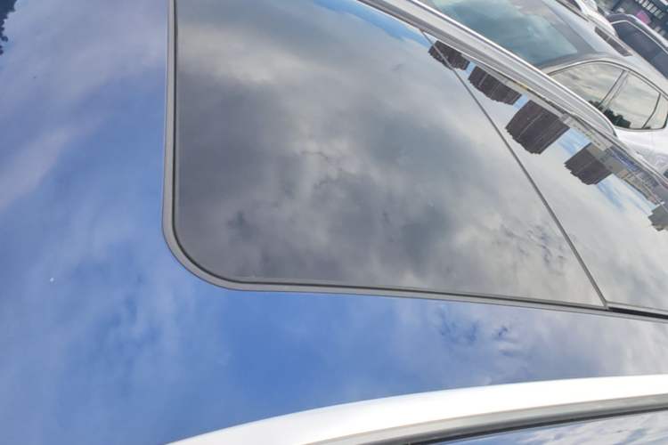 Used BMW X1 2020 sDrive25Li Leading Model Roof