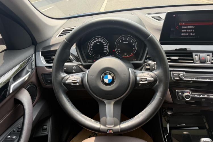 Used BMW X1 2020 sDrive20Li Premium Edition Steering Wheel