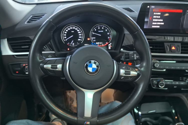 Used BMW X1 2020 sDrive20Li Premium Edition Steering Wheel