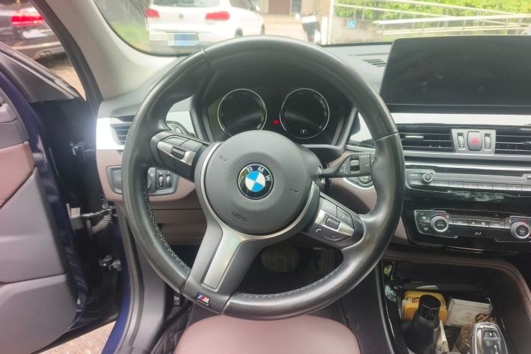 Used BMW X1 2020 sDrive20Li Premium Edition Steering Wheel