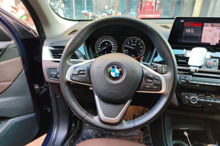 Used BMW X1 2020 sDrive25Li Leading Model Steering Wheel