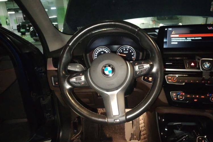 Used BMW X1 2020 sDrive20Li Premium Edition Steering Wheel