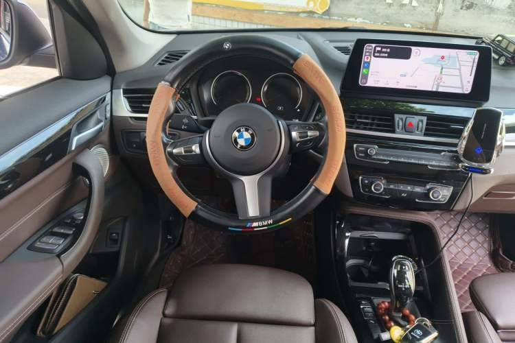 Used BMW X1 2020 sDrive20Li Premium Edition Steering Wheel