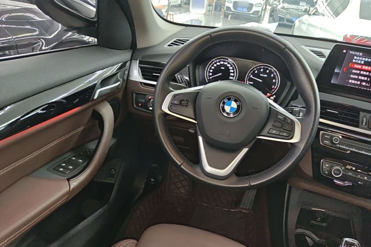 Used BMW X1 2020 sDrive25Li Leading Model Steering Wheel
