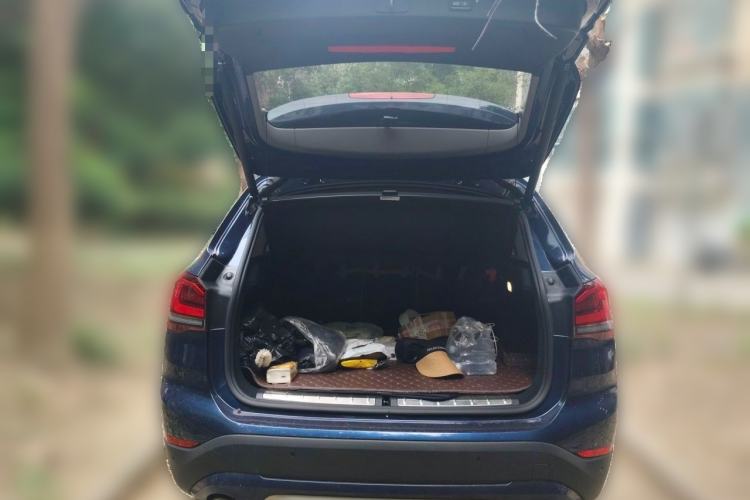 Used BMW X1 2020 xDrive25Li Luxury Edition Trunk