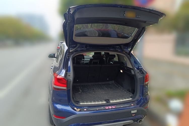 Used BMW X1 2020 xDrive25Li Luxury Edition Trunk