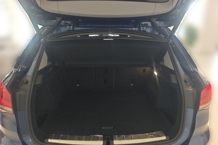 Used BMW X1 2020 sDrive25Li Leading Model Trunk