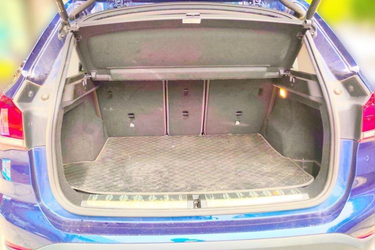 Used BMW X1 2020 sDrive25Li Leading Model Trunk